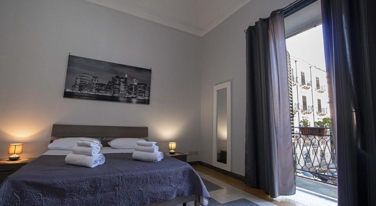 Giachi Friendly Rooms Alla Stazione Palerme Extérieur photo