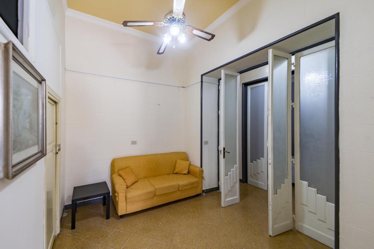 Giachi Friendly Rooms Alla Stazione Palerme Extérieur photo