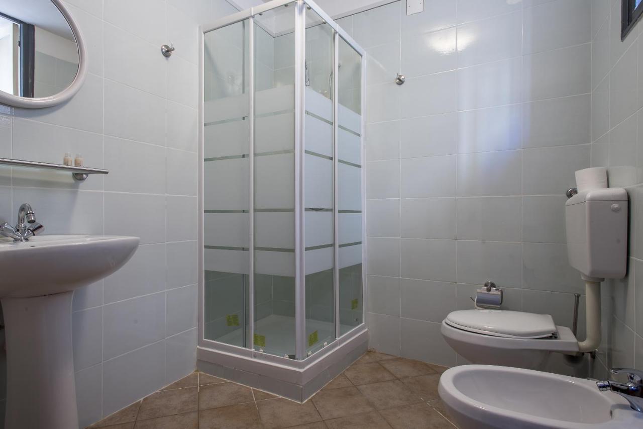 Giachi Friendly Rooms Alla Stazione Palerme Extérieur photo